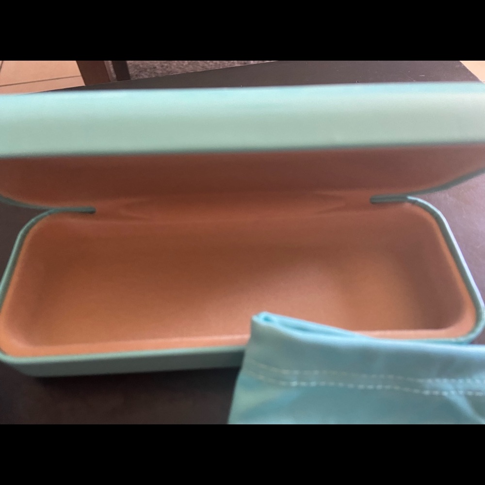 Tiffany & Co eyeglasses box, bag, and certificate of authenticity pack. - Picture 2 of 6